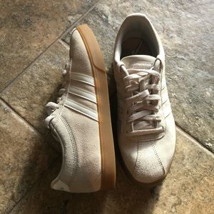 Adidas Courtset Suede Rubber Gum Sole Tan 8 shoe